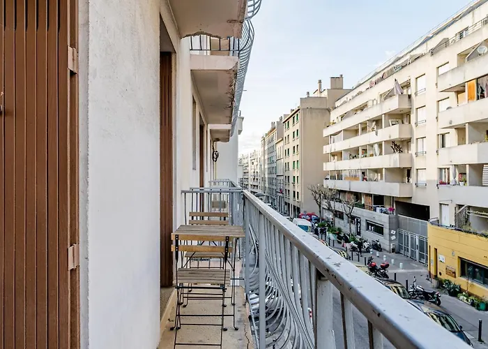 Gare St Charles- Superbe Appartement Avec 3 Chambres